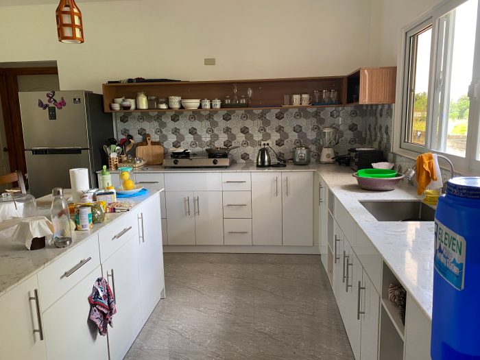 Kitchen floor tile ideas