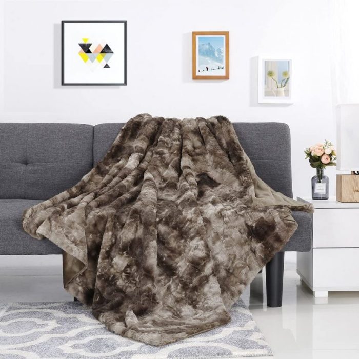 Best faux fur blankets