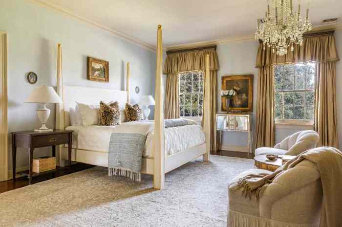 Outdated living room features