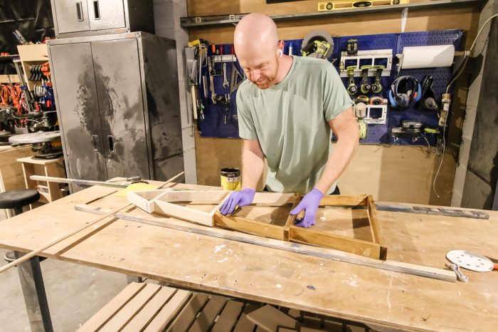 How to diy a wall christmas tree