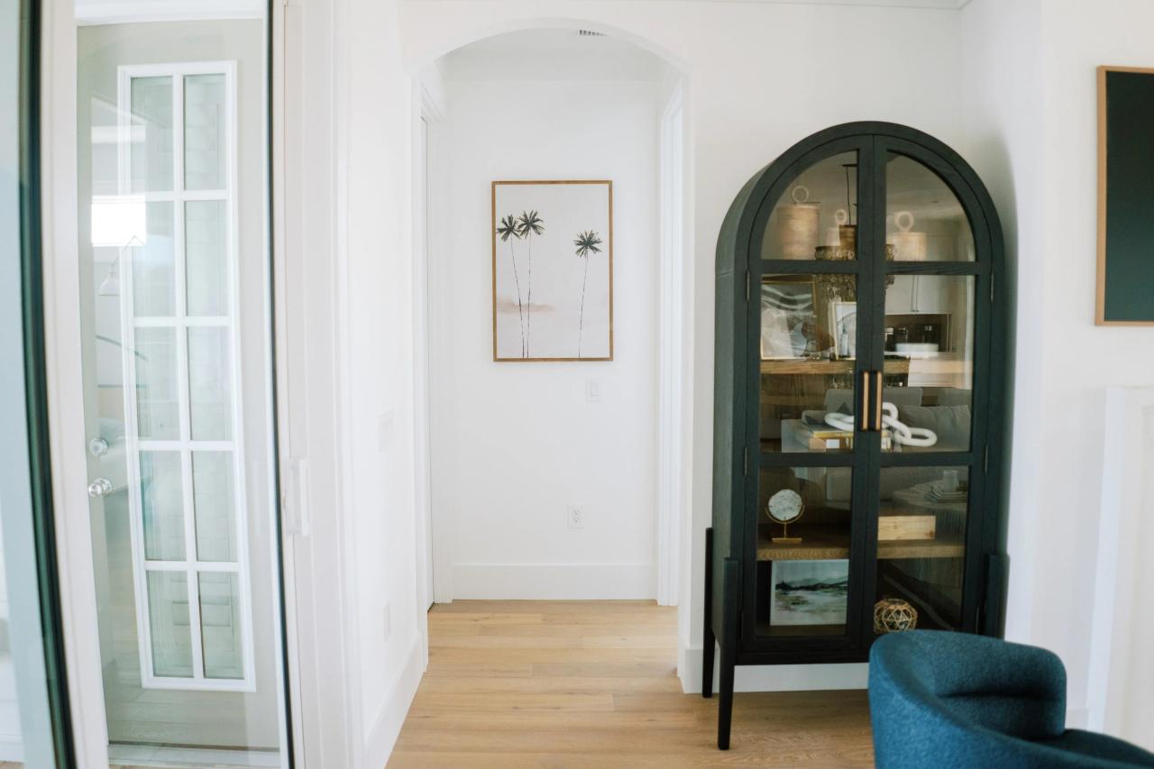 Your Quick and Easy Guide to Art Placement – Joyfully Said Tips for perfectly placed art