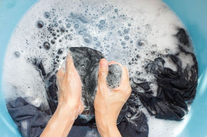 How to wash a weighted blanket