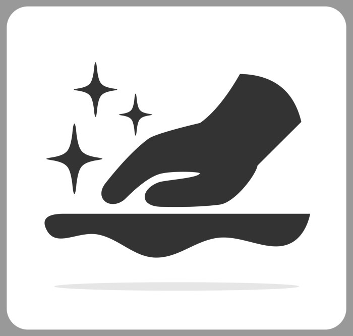 How to clean canvas shoes