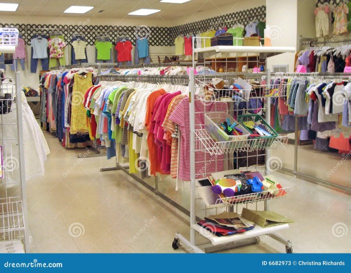 Patio items interior designers love to thrift