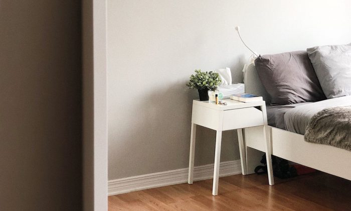 Minimalists top bathroom decluttering tips