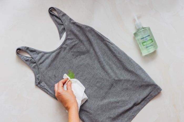 How to get highlighter out of clothes