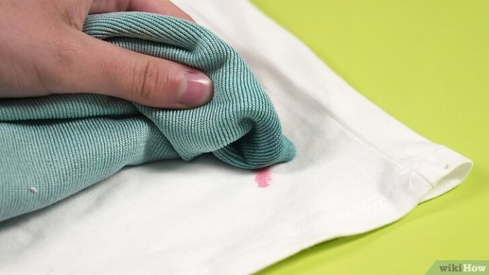 How to get highlighter out of clothes